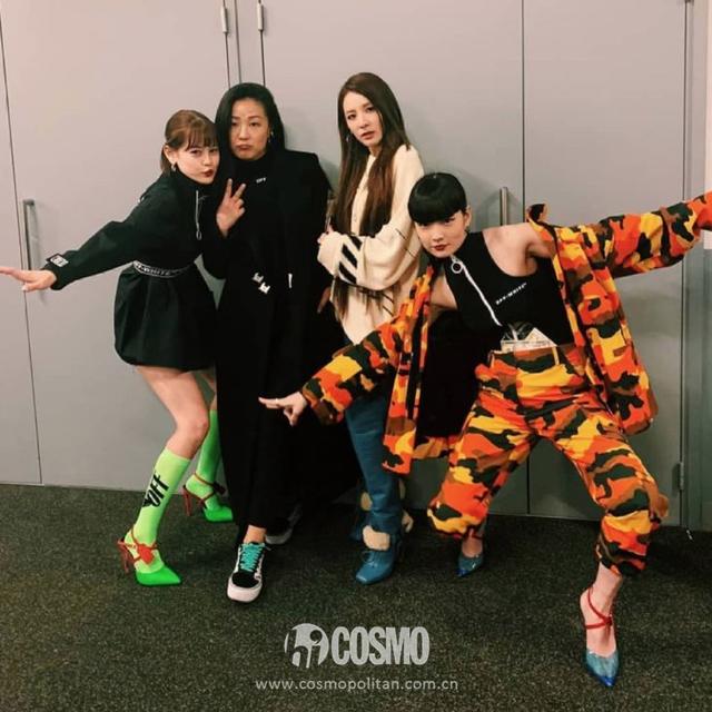 抖音整个夏天想和你环游世界是什么歌，整个夏天都想和你环游世界的歌（这是肯豆最最甜的一次）