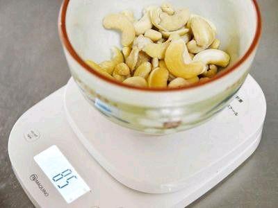 生腰果怎么做才好吃，生腰果如何做菜（手把手教你做超好吃的纯素腰果奶油）