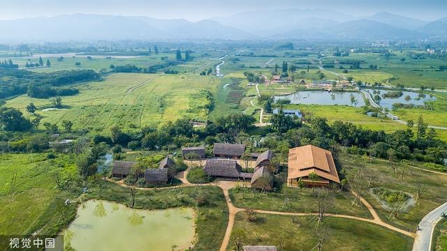 良渚古城遗址位于浙江省哪里，良渚古城遗址在浙江省哪（良渚古城遗址公园正式开放）