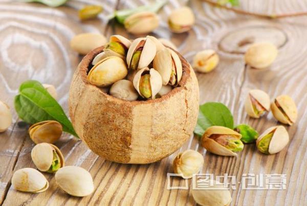 开心果是怎么长的，开心果怎么来的（开心果的缝是怎么来的）