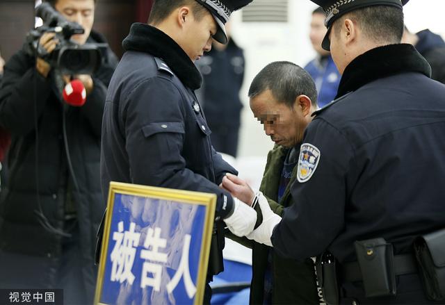 去年年底,河北省邯鄲市邱縣的劉明(化名)遇到了麻煩,他們原本是經營早