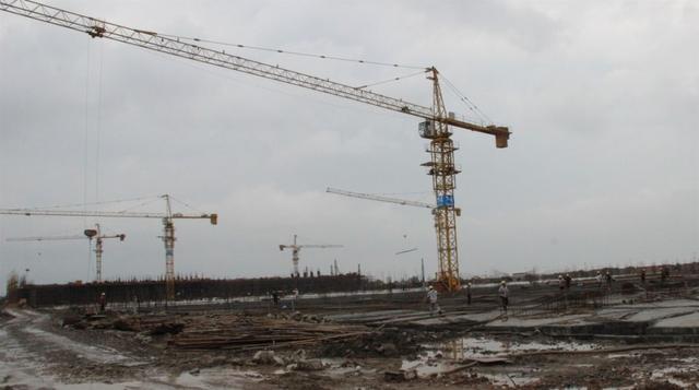 陈万东个人简历，万东华 简历（区委书记陈万东调研华兴玻璃迁建项目）