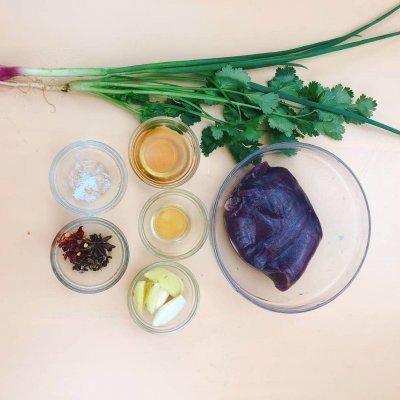 猪肝怎么凉拌好吃，新鲜猪肝怎么炒（减肥餐～凉拌猪肝走起）