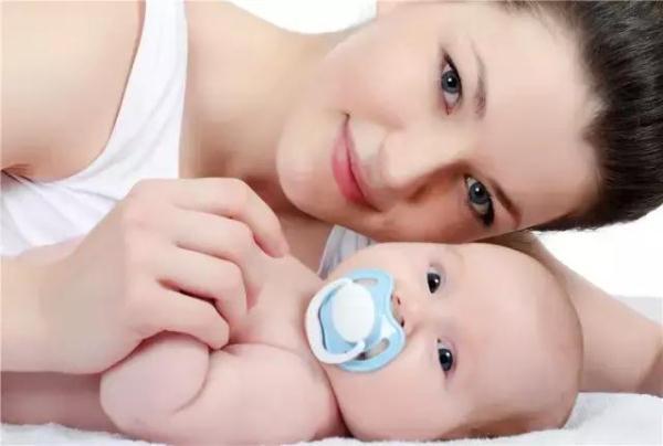怎样引导宝宝正确吸奶，如何让宝宝学会吸奶（五大对策让宝宝轻松吃奶、吃饱奶、吃好奶）