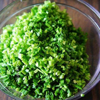 韭菜鸡蛋蒸饺需要蒸几分钟，怎样做美味的韭菜鸡蛋蒸饺（超级简单的韭菜西葫芦鸡蛋馅蒸饺）