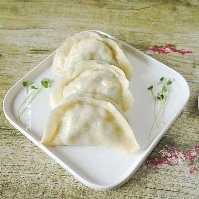 韭菜鸡蛋蒸饺需要蒸几分钟，怎样做美味的韭菜鸡蛋蒸饺（超级简单的韭菜西葫芦鸡蛋馅蒸饺）