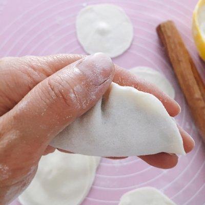 肉三鲜是什么馅，三鲜馅饺子是哪些馅料（三鲜馅儿饺子绝对美味的秘诀）