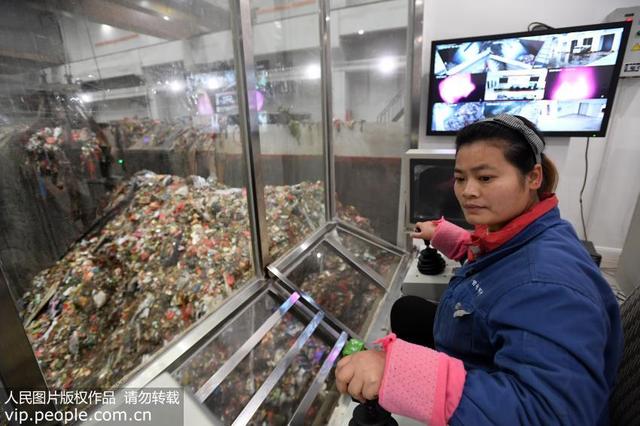 生活垃圾焚烧飞灰（垃圾焚烧产生飞灰和炉渣）