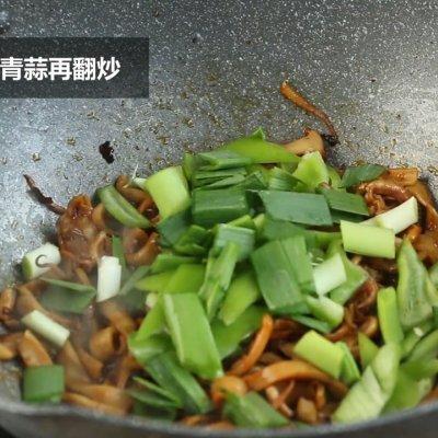 青椒鱿鱼的做法是怎样的，青椒鱿鱼的做法是怎样的呢（#美食新势力#辣炒鱿鱼干）