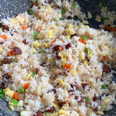 怎样做腊味炒饭好吃，腊味怎么炒好吃（手残党也能当大厨）
