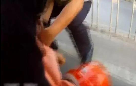 啧啧啧拼音怎么读，啧啧啧拼音（他们，“凉凉”了……）