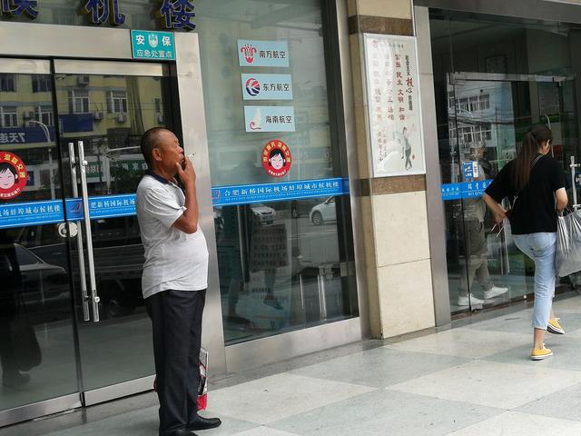 公共场所为什么要禁烟，公共场所为什么要禁烟和酒（公共场所全面禁烟，你怎么看）