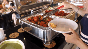 鞋舌头总跑偏怎么解决，鞋舌头总跑偏怎么解决办法（五道口的这家印巴风味餐厅）