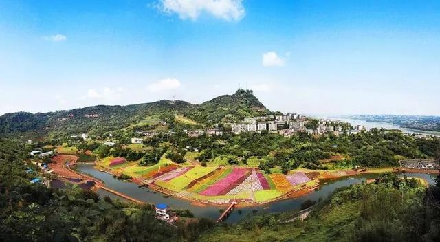 泸州纳溪有什么好玩的地方，泸州纳溪哪些地方好玩（牛！纳溪这个村叫响全国）