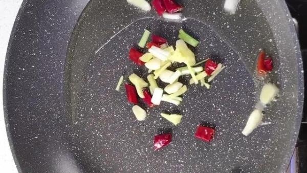 大头菜可以生吃吗，大头菜能生吃么（2个小技巧帮你轻松解决）