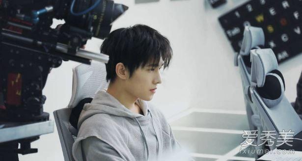 全职高手什么时候更新一集，全职高手电视剧2什么时候出（全职高手什么时候播剧情介绍）