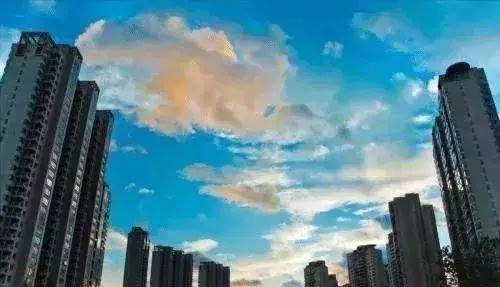 商品房住宅是什么意思，交易权属商品房住宅是什么意思（“商品房还是商住房”一字之差）