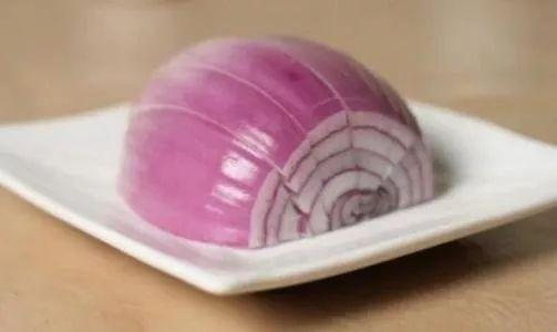 切洋葱不会流泪的方法，教你切洋葱不流泪的小妙招（这6个方法现在知道还不晚）