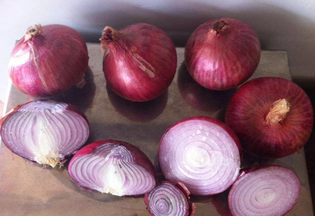 切洋葱不会流泪的方法，教你切洋葱不流泪的小妙招（这6个方法现在知道还不晚）