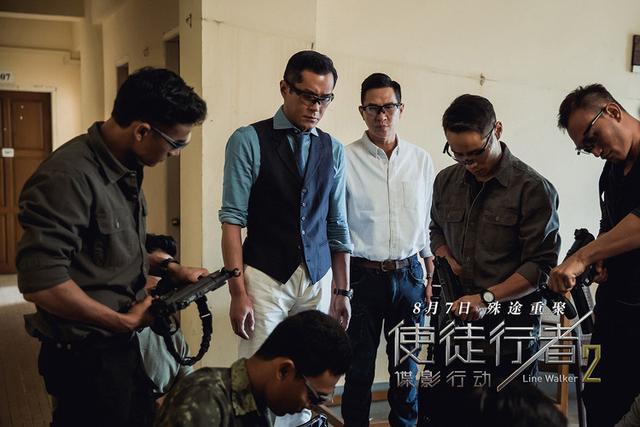 谍影行动的演员，谍影行动影评（《使徒行者2》枪战飞车直升机步步升级）
