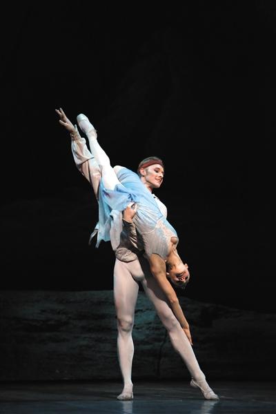 卢塞恩造型与艺术学院入学要求是什么，新京报年度演出榜投票丨2019最佳演出