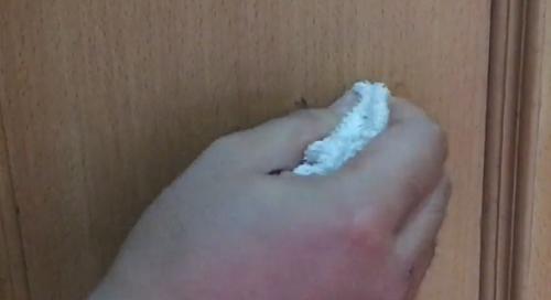 去除胶带留下的胶，透明胶布留下的胶痕怎么快速去除（撕掉胶带后的胶带印很难清理）