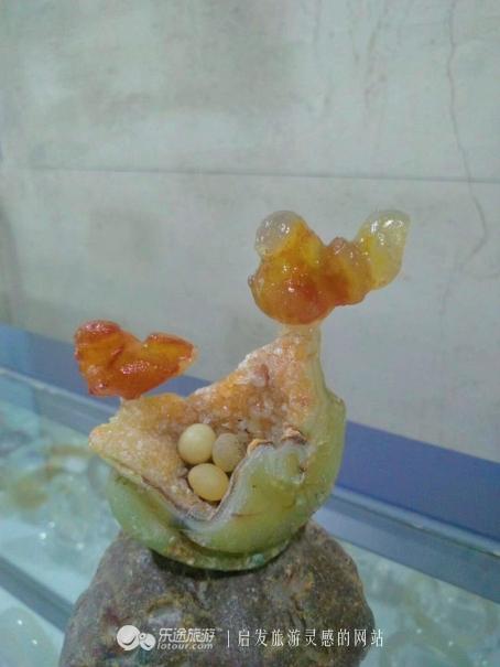 红玛瑙的功效与作用，冰红南红玛瑙的功效与作用（玛瑙中深藏的武侠文化）