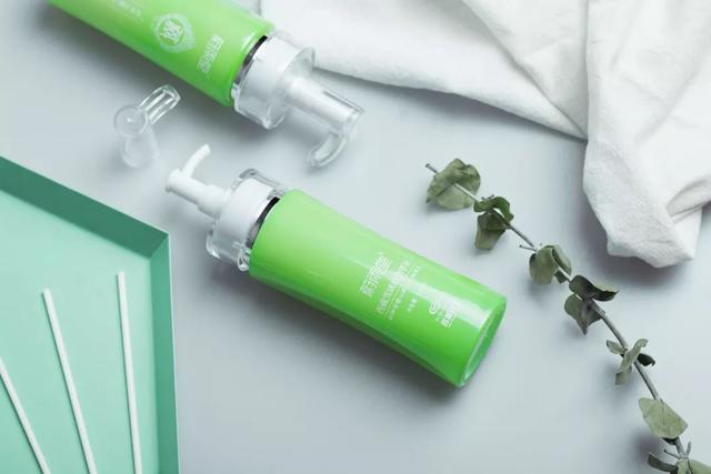 背薄一寸下一句是什么，背薄一寸下一句话怎么说（千万别做“背厚”的人）