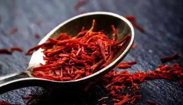 背薄一寸下一句是什么，背薄一寸下一句话怎么说（千万别做“背厚”的人）