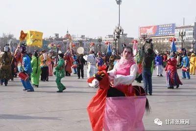 王婆骂鸡原唱是谁，王婆骂鸡原唱音频（甘州小调话古今）