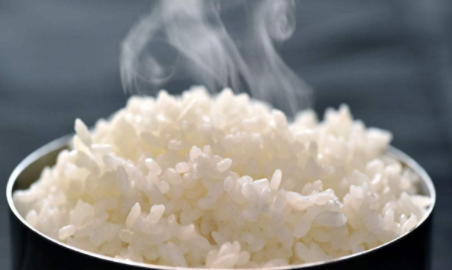 米饭怎么蒸才好吃，如何做蒸米饭又软又好吃（蒸米饭总是不香怎么办）