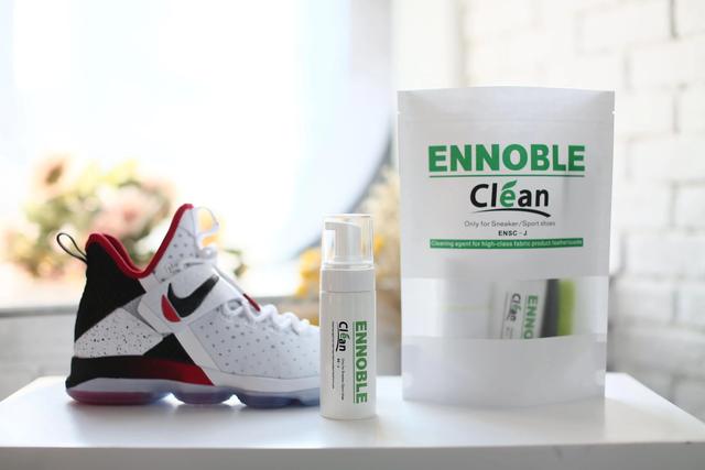 小白鞋清洗剂怎么用，Sneaker必备（小白鞋清洗剂的使用方法）