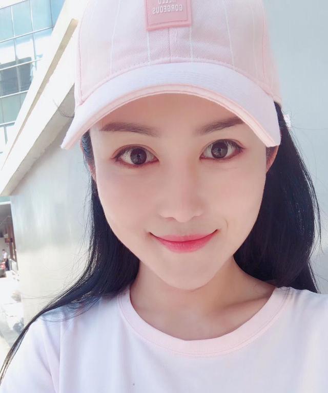 90e胸罩是多大码(罩杯,我想做缩胸手术)