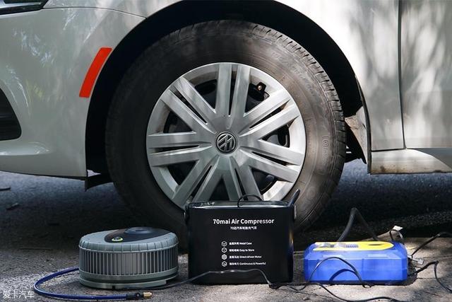 70迈的速度等于每小时多少公里，70迈的速度等于每小时多少公里每秒（固特异、米其林、70迈三款车载充气泵横评）