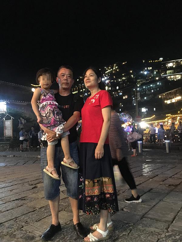 麦当劳称肯德基里的圣代叫什么，圣代冰淇淋是麦当劳还是肯德基（那些害怕被喊“妈妈”的母亲们）