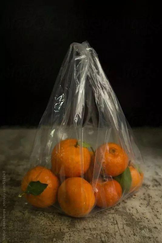 拉环椰子怎么打开，超市买的带拉环椰子怎么开（谁还用开瓶器啊）