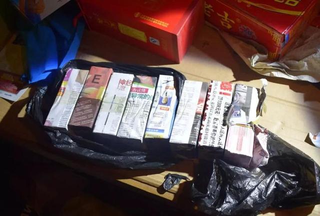 梦见收了假钱，梦见收了假钱后报警（路桥公安再破66万假币大案）