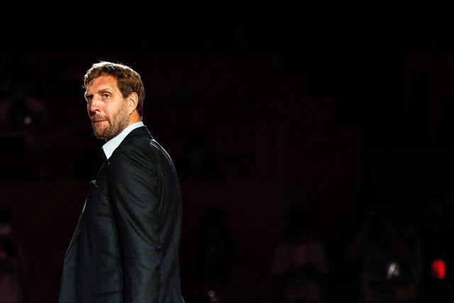 诺维茨基当年夺冠阵容，煮酒论英雄：诺维斯基和韦德