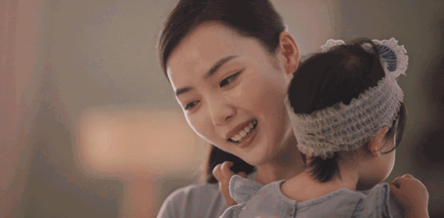 抖音上怎么用老公和字母画猪猪，抖音在老公胸上画的小猪（女儿做了一个惊人决定）