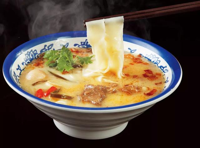 拾肆: 动漫女头/联合国认证小可爱♡，微信头像，拾肆: 动漫女头/联合国认证小可爱♡（趁着郑州“民族运动会”好好吃个遍）