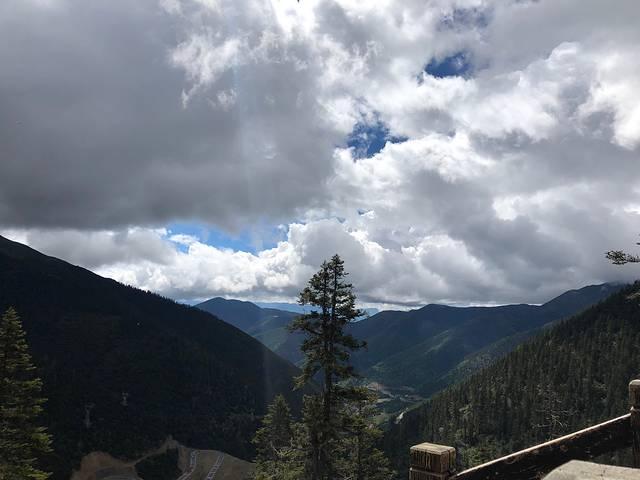 稻城在哪，四川稻城亚丁几月份去合适（你是人间值得-稻城亚丁）