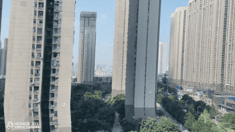 华为荣耀20s，荣耀20s发售价（评测：3200万超级夜景自拍）