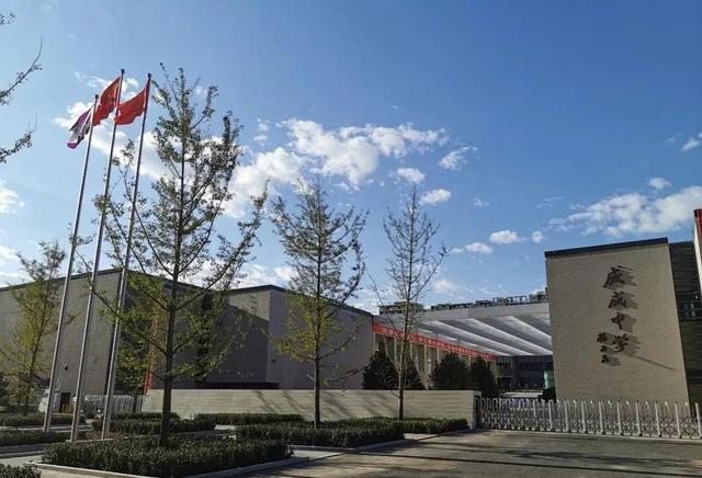 尖草坪区第一中学啥时候开建，太原今秋新投入使用