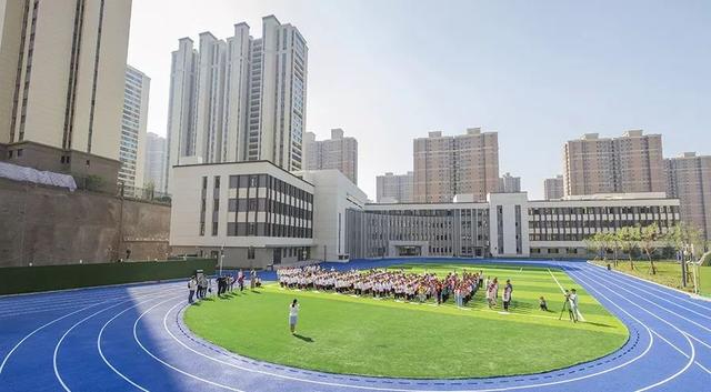 尖草坪区第一中学啥时候开建，太原今秋新投入使用