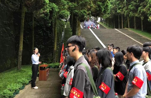 为什么要进文体部，为什么要进文体部的理由（都听我的，都加入院团委会）