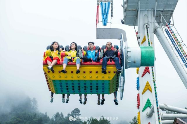 奥陶纪主题公园，重庆空中走廊万盛奥陶纪公园（没有后悔药可卖的高空项目）