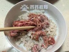 藕饼怎么做好吃又简单，正宗藕饼好吃的做法（营养主食——营养美味藕饼）