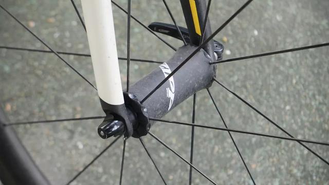 教你如何快速的给自行车更换新链条，自行车链条什么时候需要更换（圈刹、碟刹前后轮拆卸与安装）