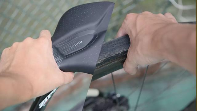 教你如何快速的给自行车更换新链条，自行车链条什么时候需要更换（圈刹、碟刹前后轮拆卸与安装）