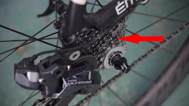 教你如何快速的给自行车更换新链条，自行车链条什么时候需要更换（圈刹、碟刹前后轮拆卸与安装）